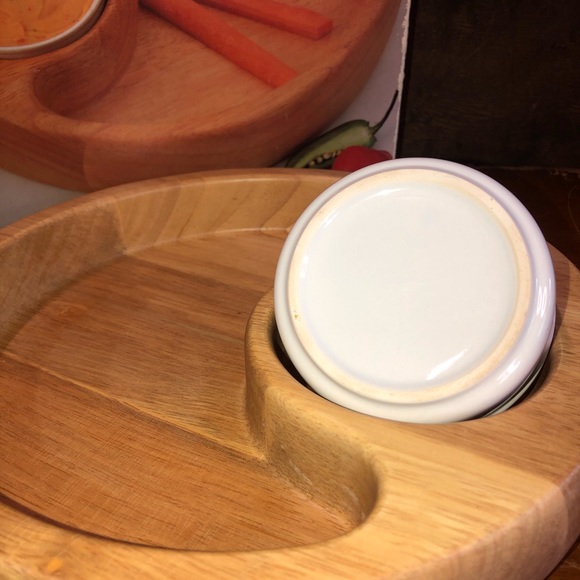 Winsome Wood round beechwood chip & dip 12” - Picture 5 of 9